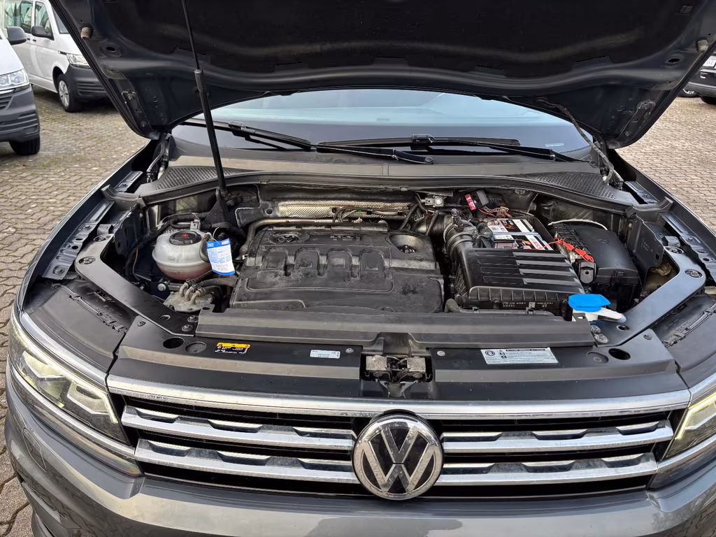 Volkswagen Tiguan 2018 - voiture d'occasion disponible chez German Auto Cars