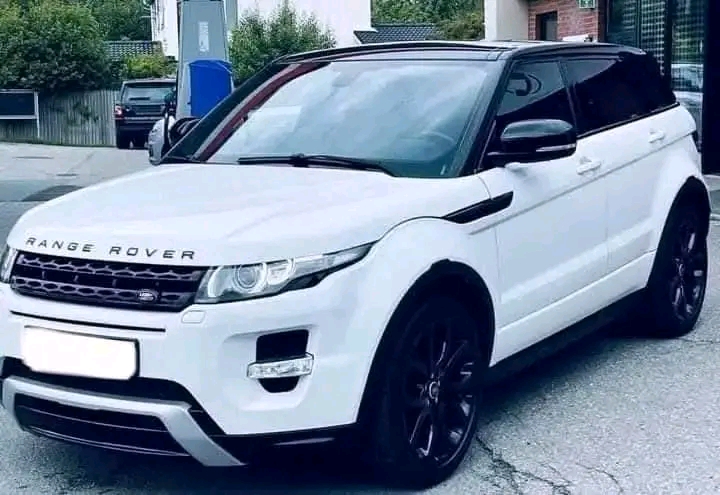 Land Rover Range Rover Evoque 2015 - voiture d'occasion disponible chez German Auto Cars