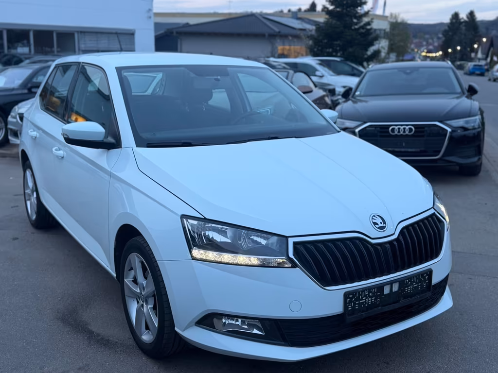Škoda Fabia 2018 - voiture d'occasion disponible chez German Auto Cars