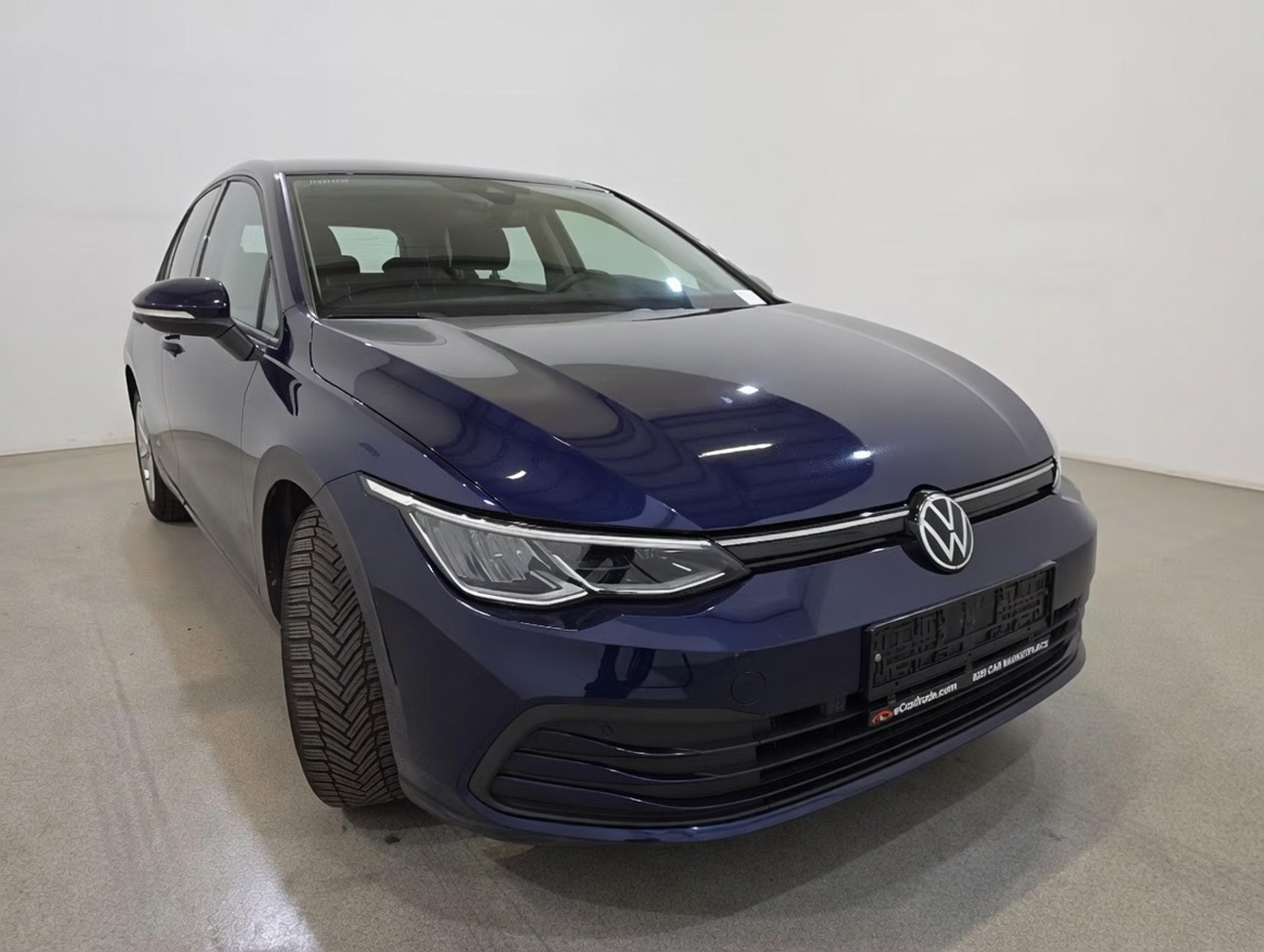 Volkswagen Golf 2021 - voiture d'occasion disponible chez German Auto Cars