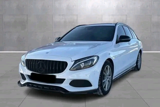 Mercedes-Benz C 350 2016 - voiture d'occasion disponible chez German Auto Cars