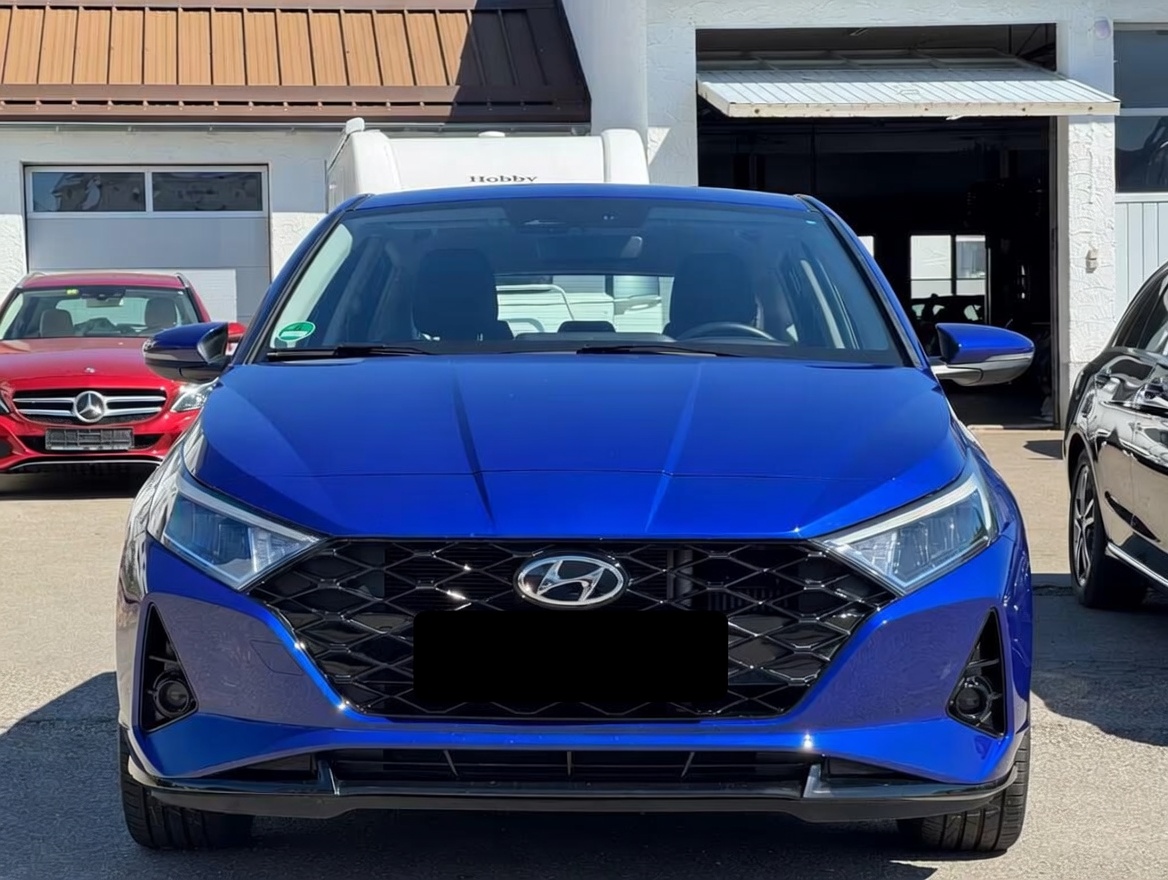 Hyundai i20 2021 - voiture d'occasion disponible chez German Auto Cars