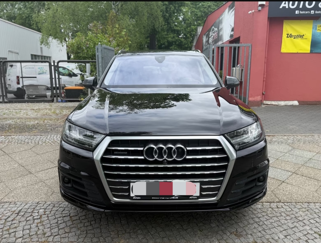 Audi Q7 Quattro 2017 - voiture d'occasion disponible chez German Auto Cars