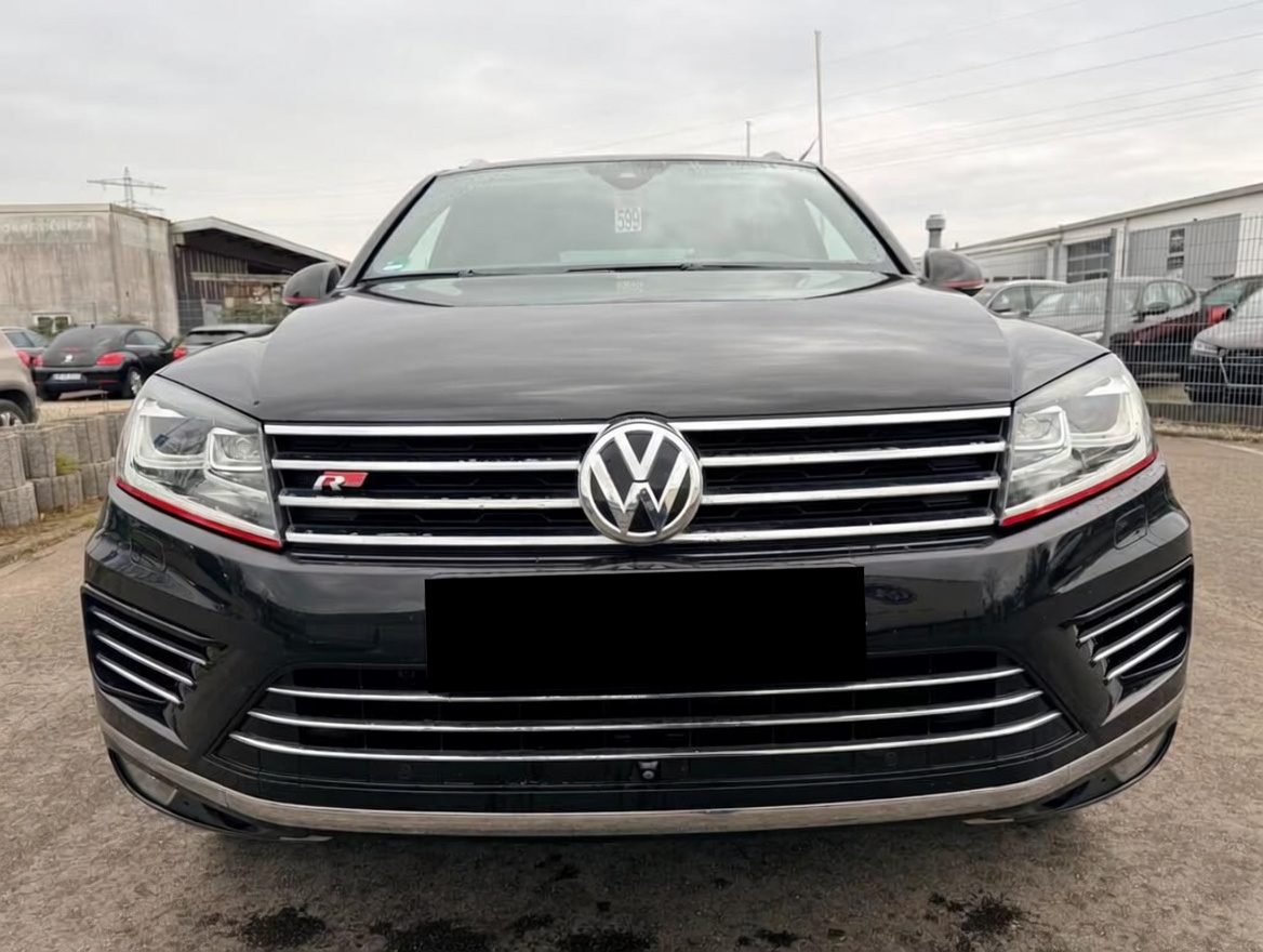 Volkswagen Touareg 2017 - voiture d'occasion disponible chez German Auto Cars