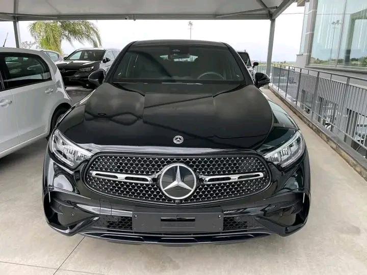 Mercedes-Benz GLC coupé 220d 2024 - voiture d'occasion disponible chez German Auto Cars