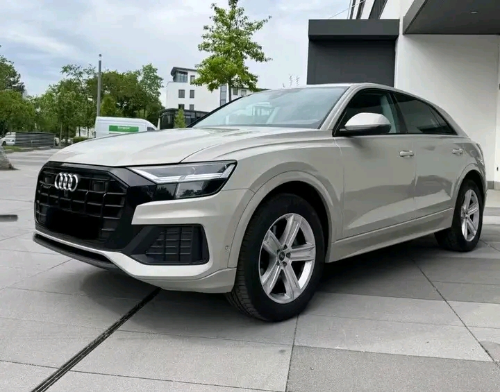 Audi Q8 50 TDI Quattro 2022 - voiture d'occasion disponible chez German Auto Cars