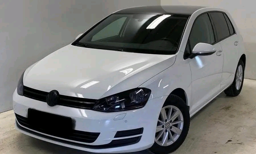 Volkswagen Golf 2014 - voiture d'occasion disponible chez German Auto Cars
