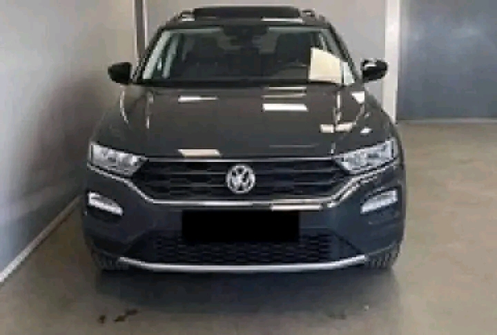 Volkswagen T-Roc 2020 - voiture d'occasion disponible chez German Auto Cars