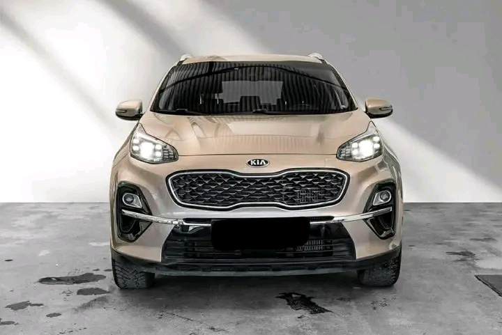Kia Sportage 2019 - voiture d'occasion disponible chez German Auto Cars