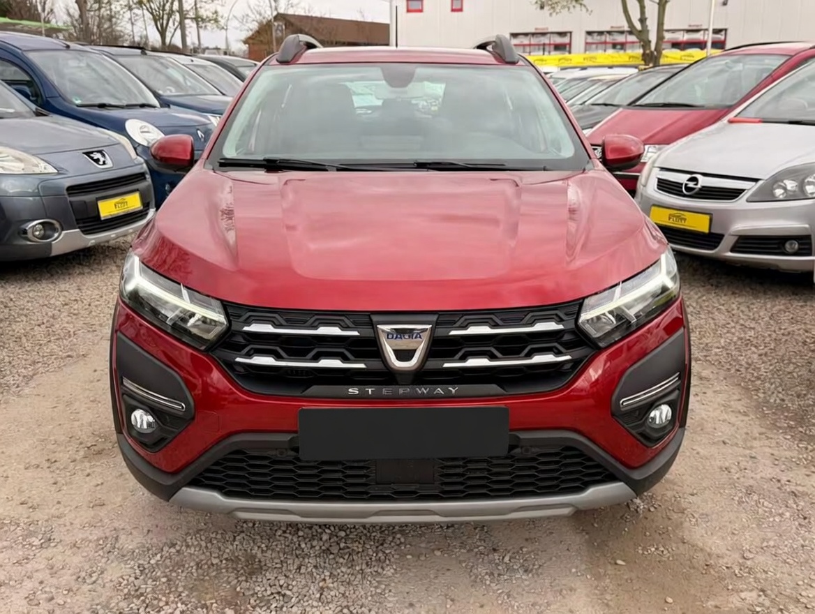Dacia Sandero 2021 - voiture d'occasion disponible chez German Auto Cars